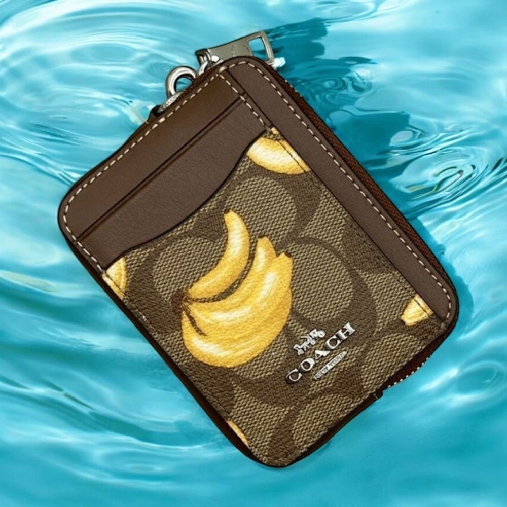 COACH Limited Zip Card Case In Signature Canvas Banana Print Wallet Bag Purse
